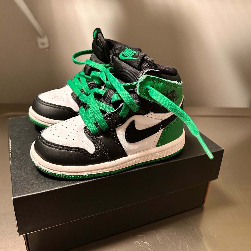 Air Jordan 1 Retro High OG Lucky Green TD